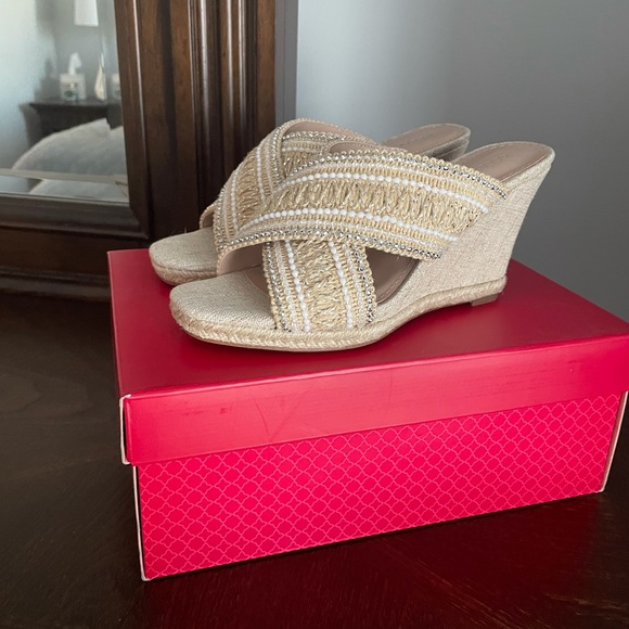 Wedges - Picture 1 of 5